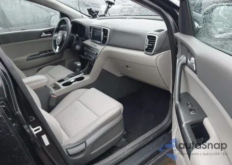 2017 Kia Sportage Lx z USA, uszkodzony, nr VIN KNDPMCAC4H7159085